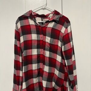American Eagle Outfitters Red and Black Flannel